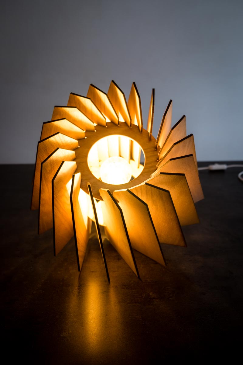 Lamp hout eik - lasercut